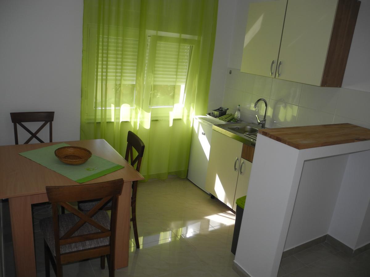 Apartments Nives ツリクヴェニツァ エクステリア 写真