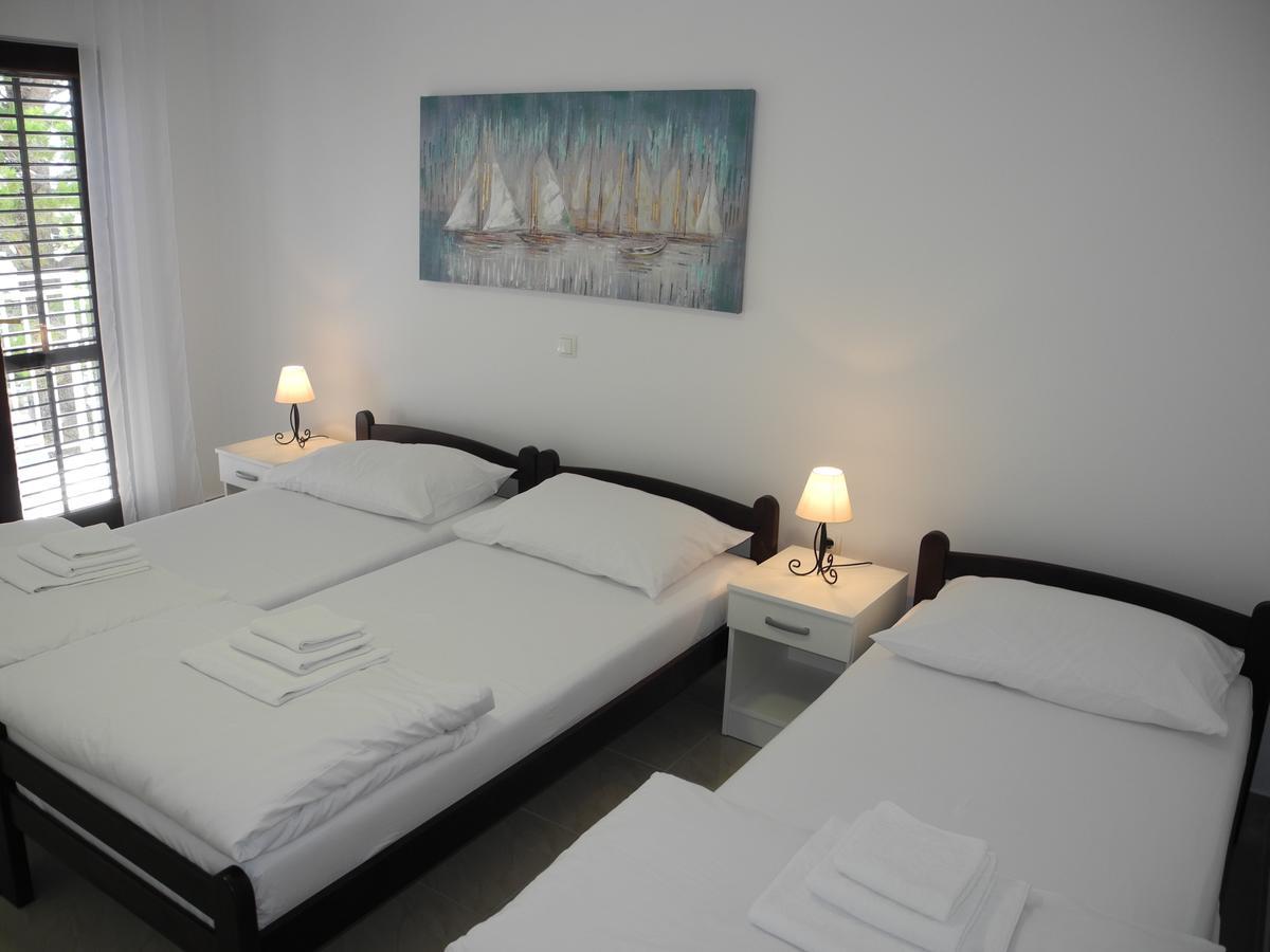Apartments Nives ツリクヴェニツァ エクステリア 写真